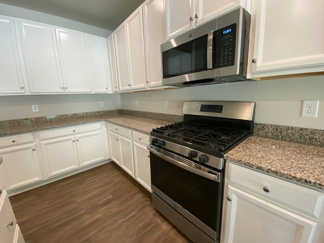 Photo - 126 Bicameral Ln