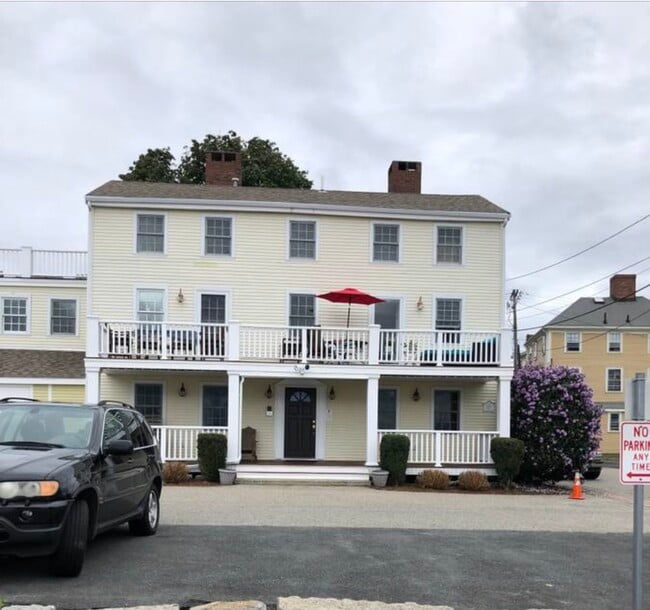 Building Photo - 4 Blaney St Unit 2