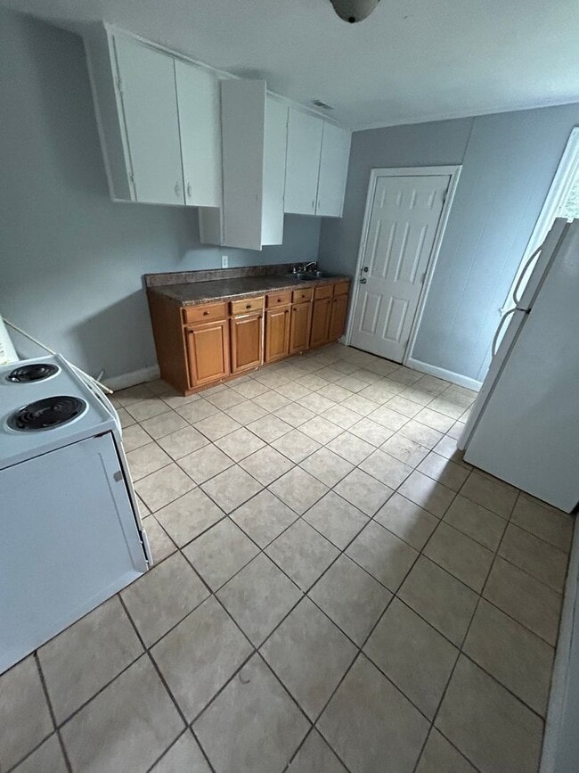 Photo - 724 Miller Rd Unit 724 A