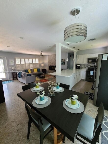 Photo - 2741 NE 16th Ave