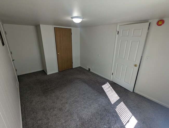 Photo - Dover Oaks LLC Unidad B