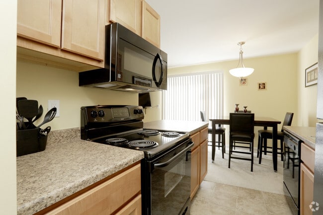 Hillside - Kitchen