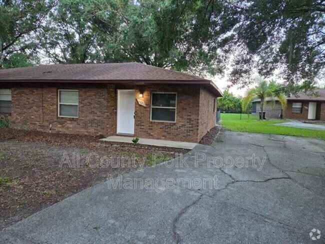 Building Photo - 4931 Malibu Ct Rental