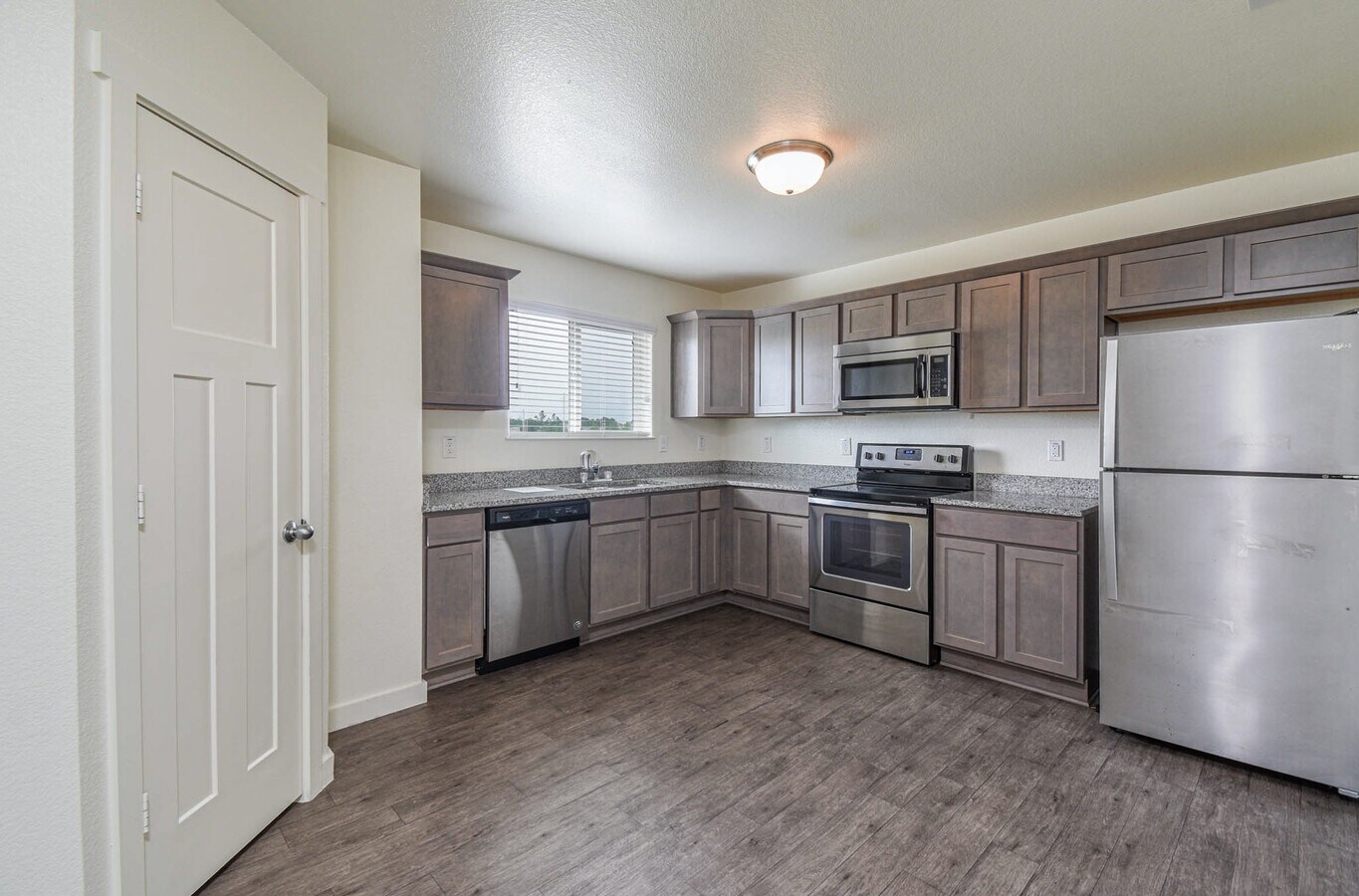 Photo - 21155 Gosling Rd Unit 13C