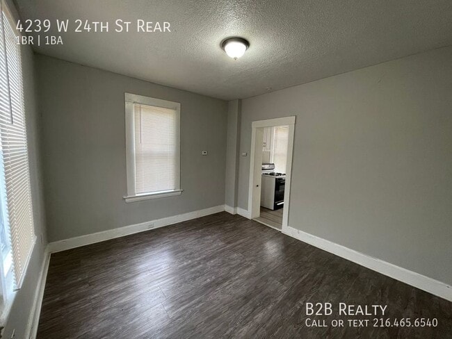Photo - 4239 W 24th St