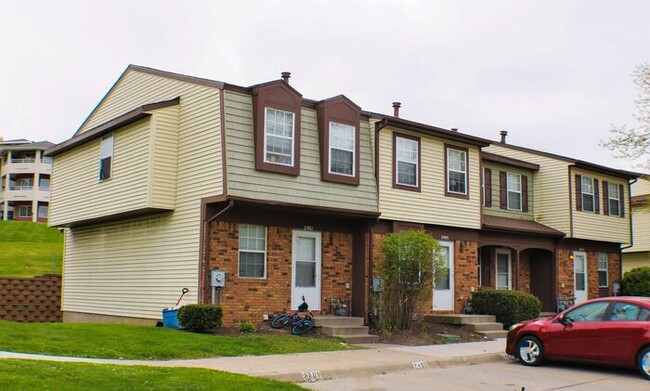 $1,250 | 2 Bedroom, 2.5 Bathroom Townhome ... - $1,250 | 2 Bedroom, 2.5 Bathroom Townhome ...