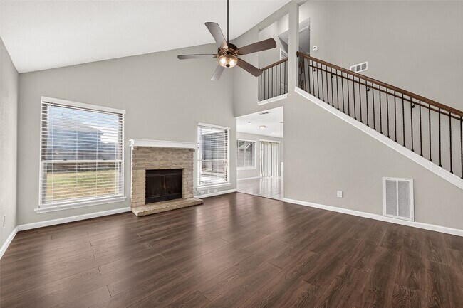 2519 Silver Cypress Dr