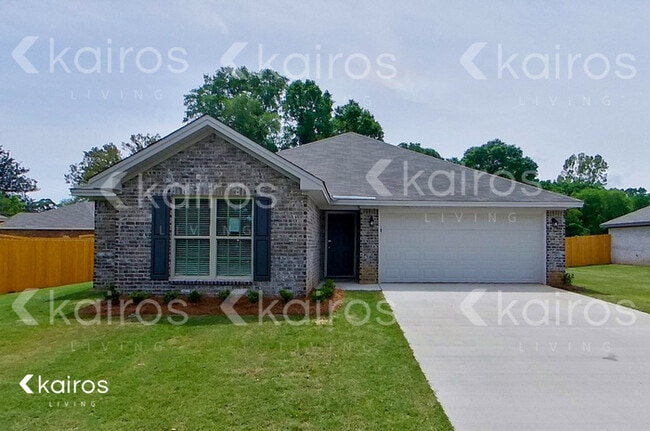 Building Photo - 421 McGriff St