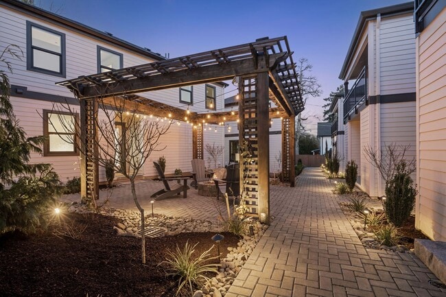 Photo - Modern Elegance Meets Comfort – Stunning New 3BR / 2.5BA in Lake Oswego