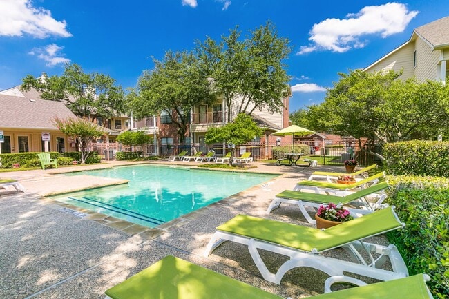 Forest Park Apartments - Forest Park Apartments