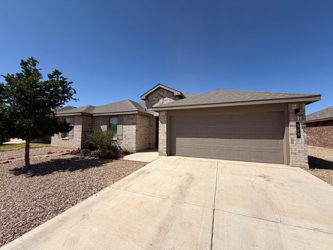 Photo - 328 Ranger St