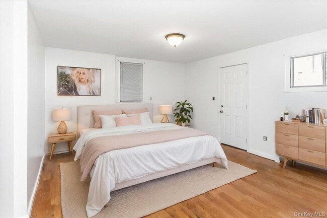 10 E Mineola Ave Unit 1