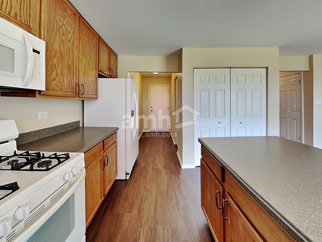 Photo - 1306 River Haven Trail