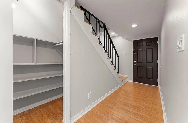 Photo - 227 N Belmont St