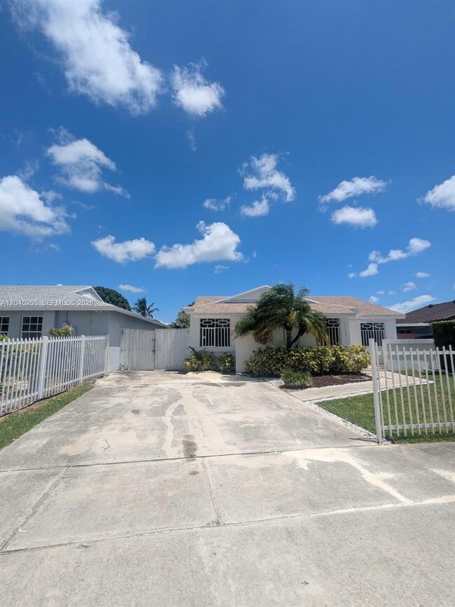 Building Photo - 12335 SW 193rd St