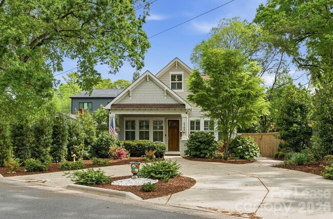 Photo - 2724 Holt St