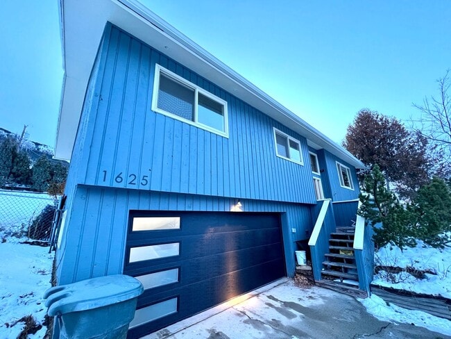 Photo - Pet Friendly 4 Bed 3 Bath Single Family Home on Westside W/ Fully Fenced yard, Attached Garage!