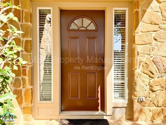 Photo - 5630 Sendero Spring