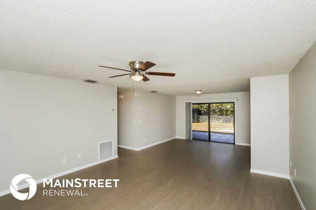 Photo - 1077 San Rafael Rd SW