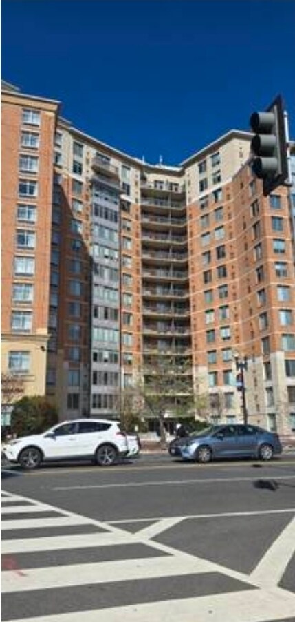 Photo - 555 Massachusetts Ave NW Unit 706