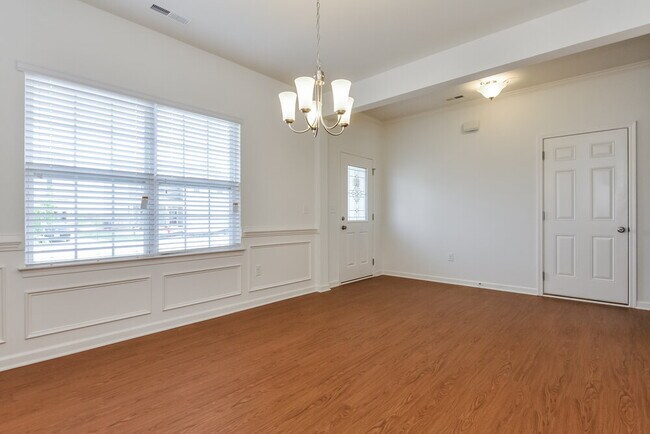 Photo - 97 Gaillardia Way