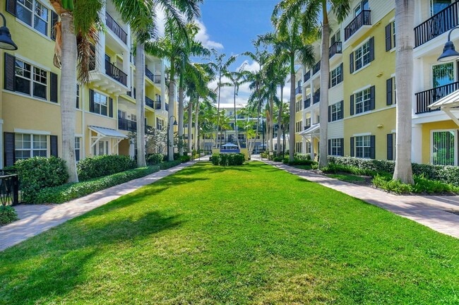 Photo - 225 S Latitude Cir Unit 402