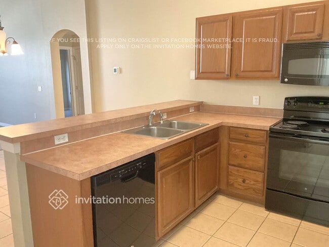 Photo - 4631 Cumbrian Lakes Dr