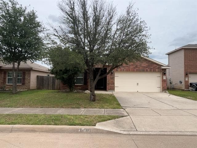 Photo - 10009 Iron Ridge Dr House