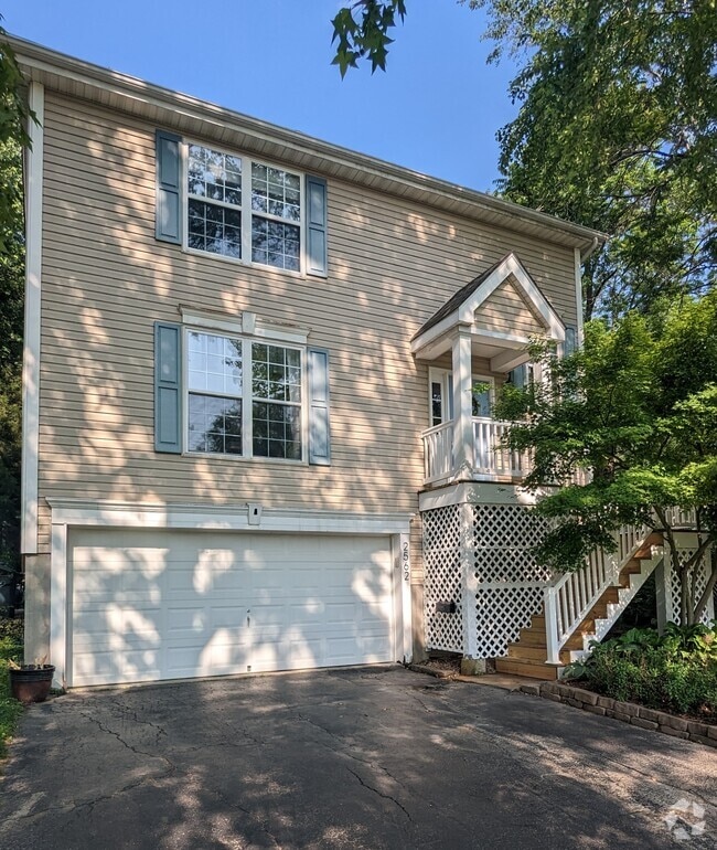 Building Photo - 2562 Creve Coeur Dr Rental