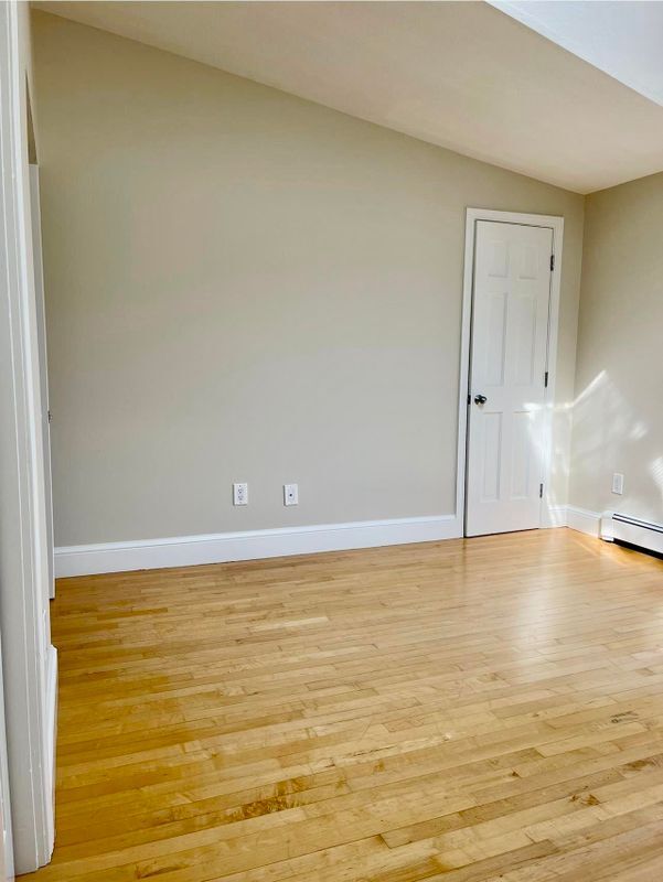 Photo - 314 Islington, 5