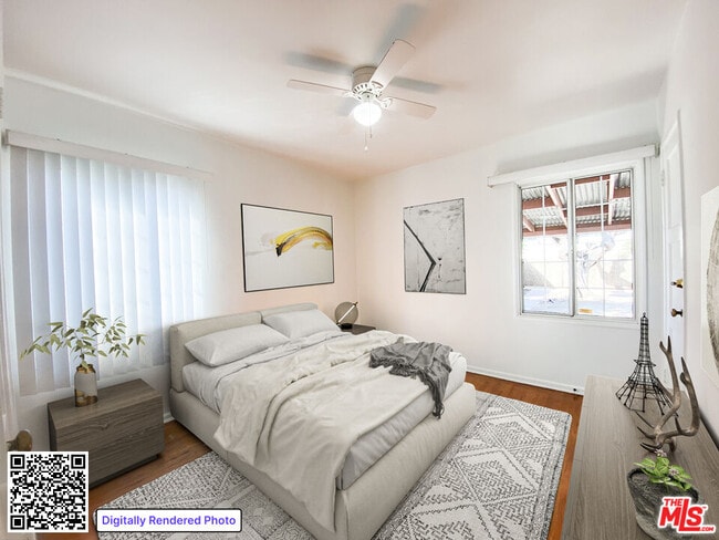 Photo - 3137 S Bentley Ave