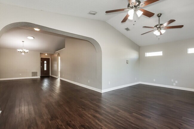 Photo - 1717 Tarah Trace Dr