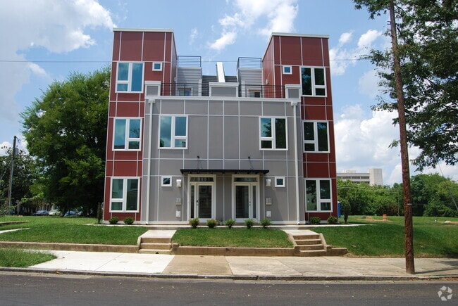 Building Photo - 1109 Porter St Rental