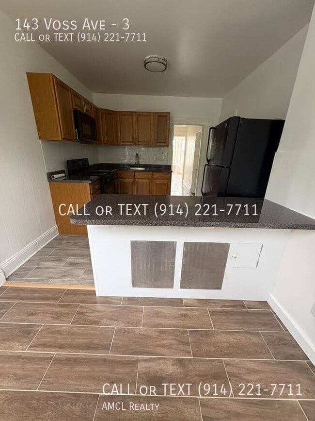 Photo - 143 Voss Ave Unidad 3