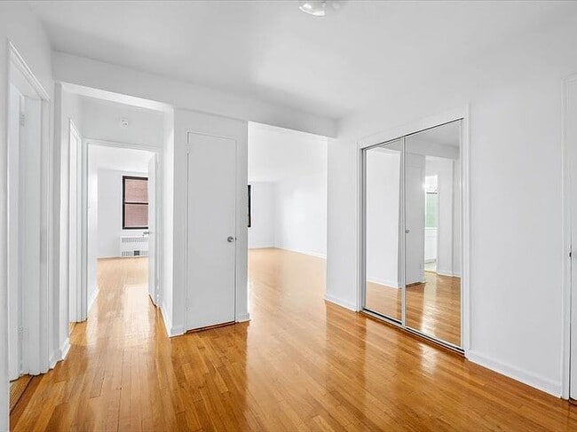 Photo - 2 West End Ave Unit 4G