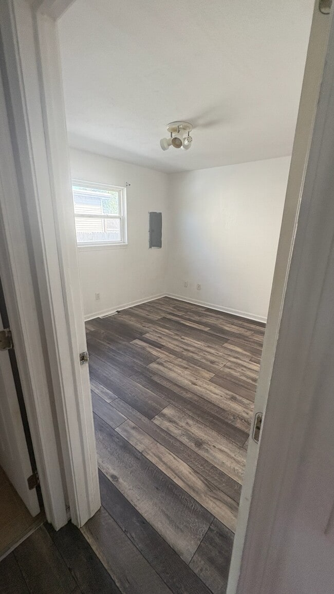 dormitorio 2/2 - 1012 Woodward Ave Unidad 1012 Woodward Apt b