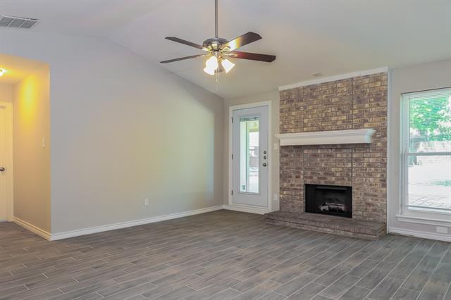 Photo - 142 Elmridge Cir