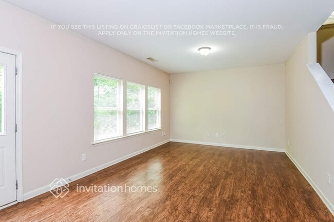 Photo - 4905 Medlock Trail Ct SW