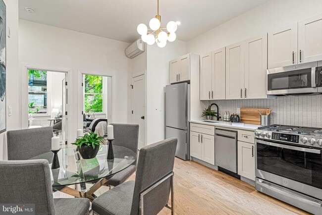 Photo - 2303 Delancey St Unit 2F