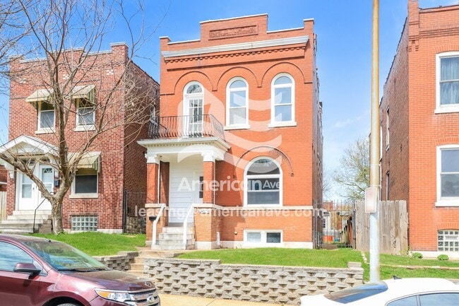 3407 Keokuk St