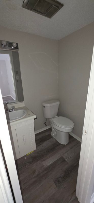 Photo - 650 Central Ave