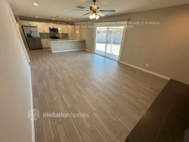 Photo - 1281 E Loma Vista Dr