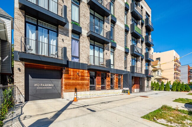 Photo - 1538 New York Ave