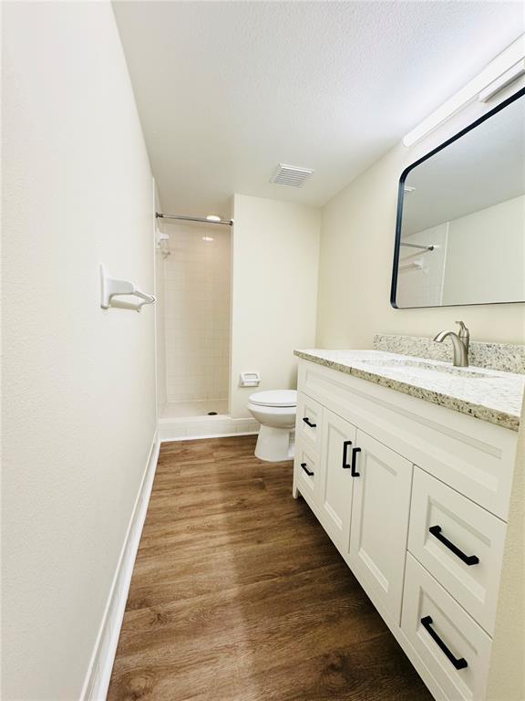 Photo - 134 Cypress Ct