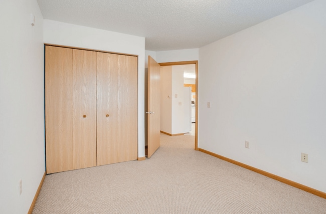 Savanna Apartments