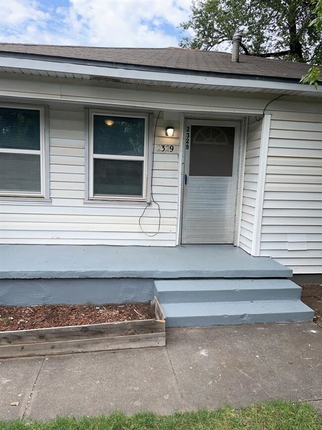 Photo - 2329 SW Tulane Ave