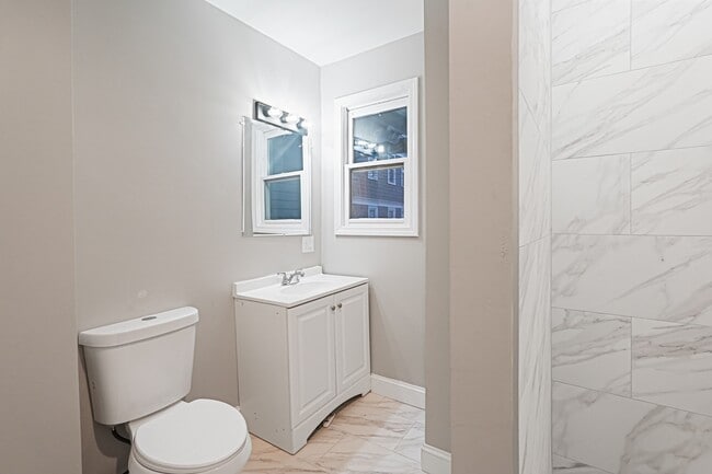 Photo - 381 Adams St Unit 1