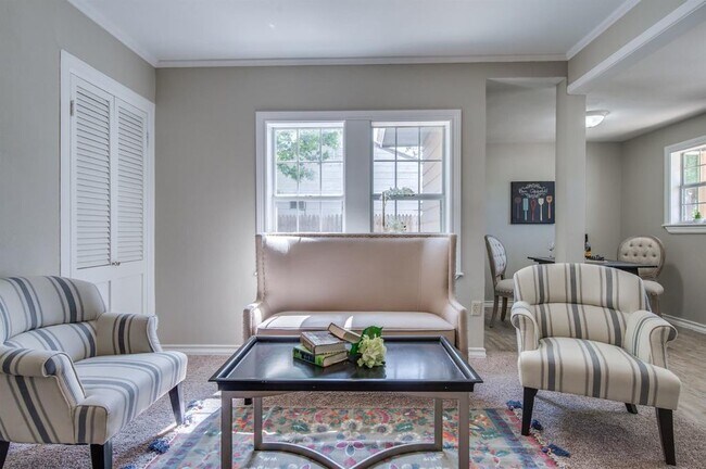 Photo - 1910 26th St Unidad Front