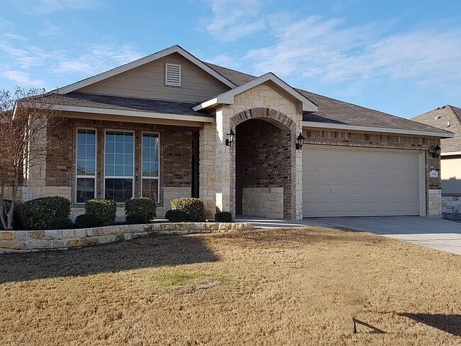 Building Photo - 609 Wyndham Hill Pkwy