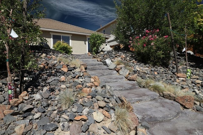 Photo - 3349 Gulling Rd